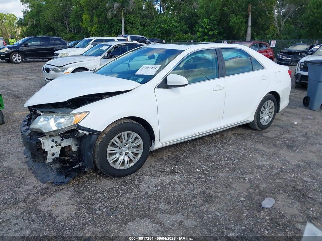 4T1BF1FK0CU500867 2012 TOYOTA CAMRY photo no. 2