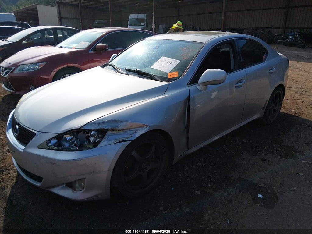 JTHBK262382069643 2008 LEXUS IS 250 photo no. 2