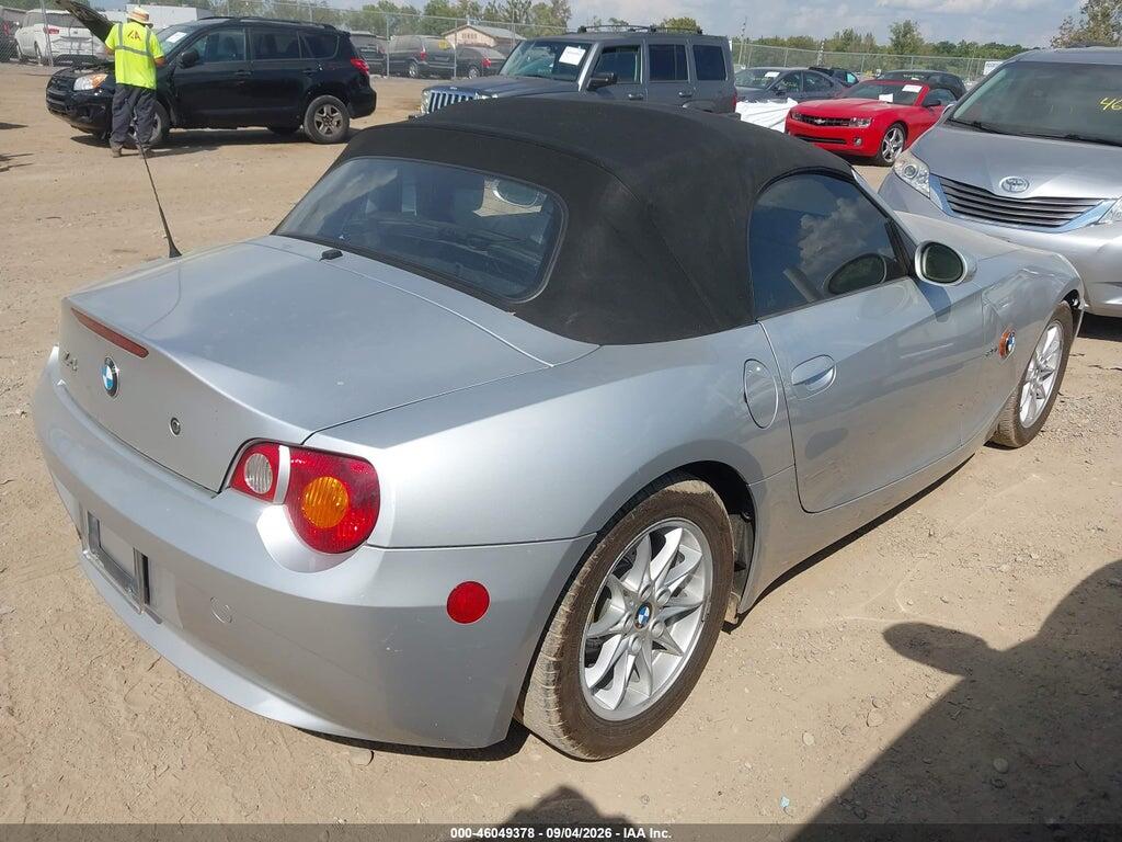 4USBT33594LS51350 2004 BMW Z4 photo no. 4
