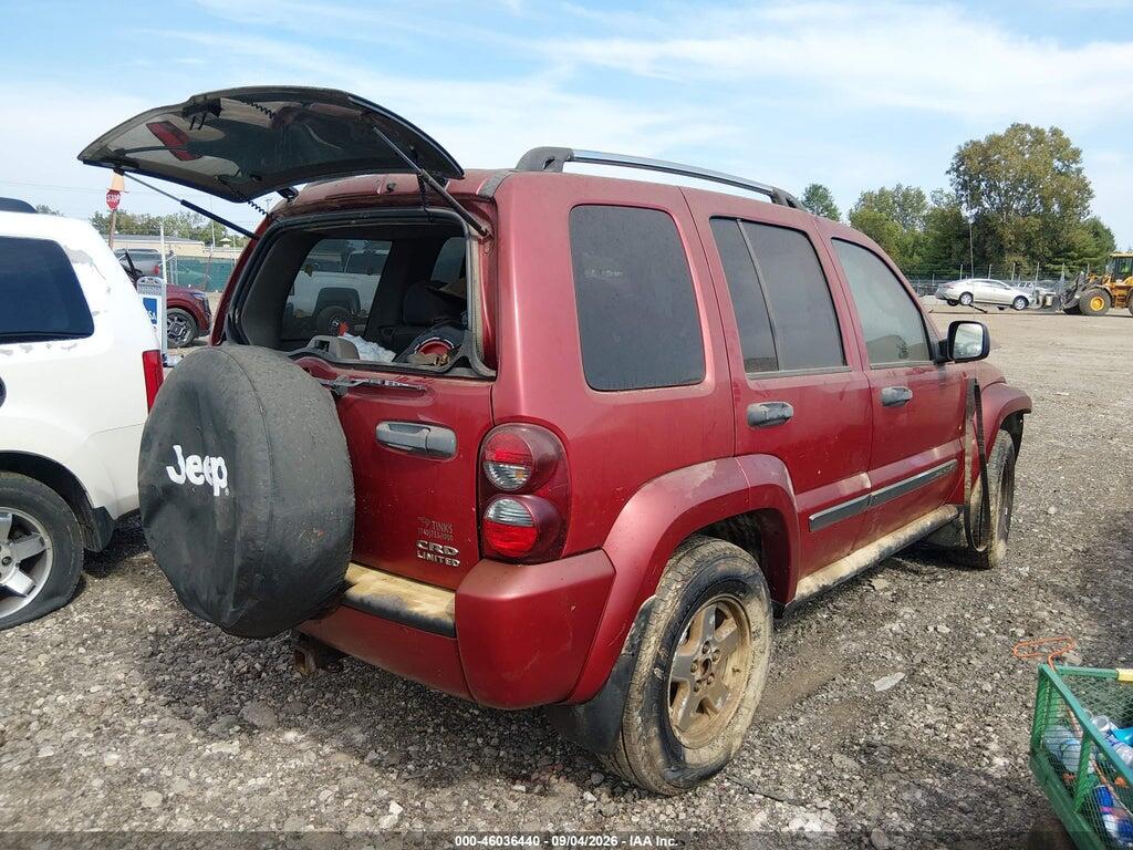 1J4GL585X5W660211 2005 JEEP LIBERTY photo no. 4