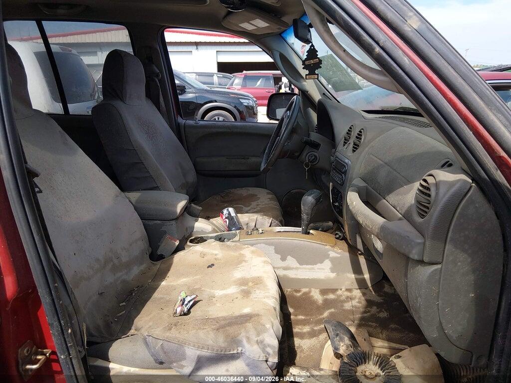 1J4GL585X5W660211 2005 JEEP LIBERTY photo no. 5