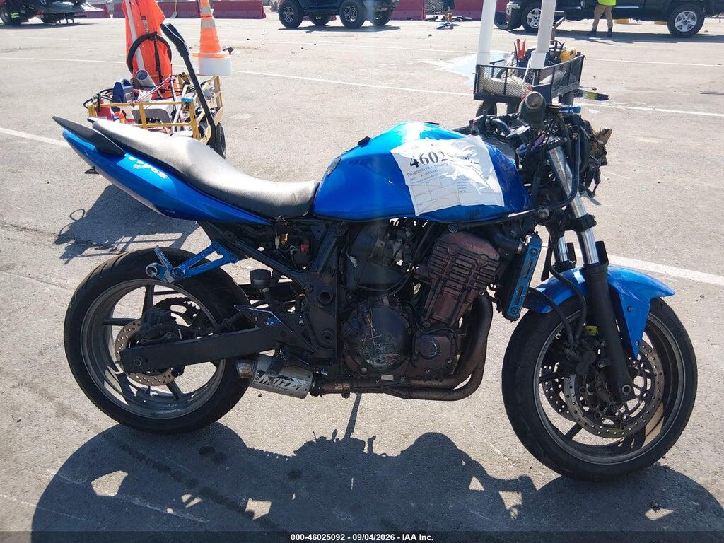 JKAZRDK105A001297 2005 KAWASAKI ZR750 photo no. 12