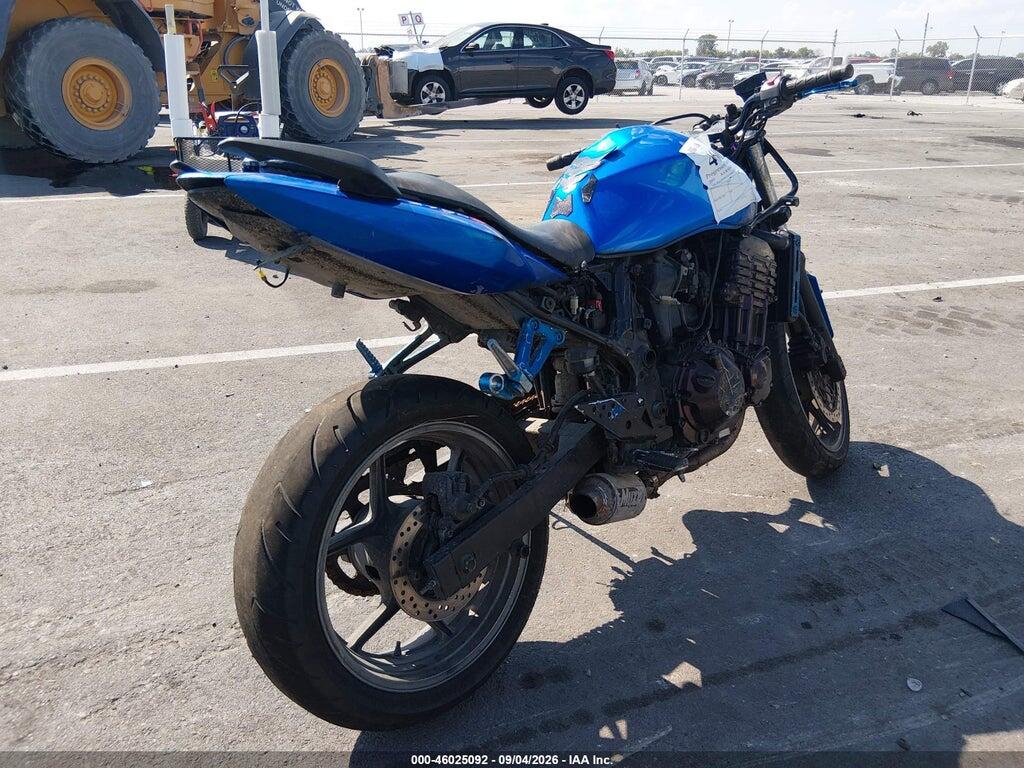 JKAZRDK105A001297 2005 KAWASAKI ZR750 photo no. 4