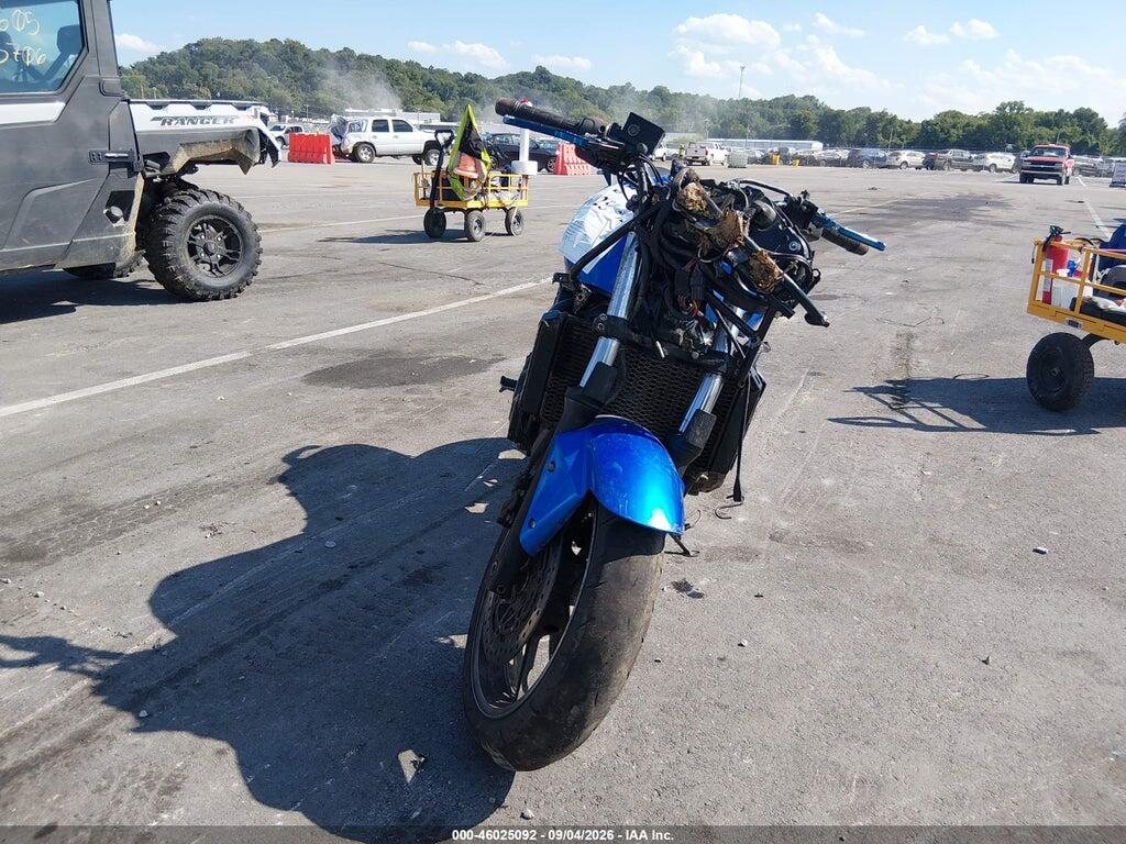 JKAZRDK105A001297 2005 KAWASAKI ZR750 photo no. 5