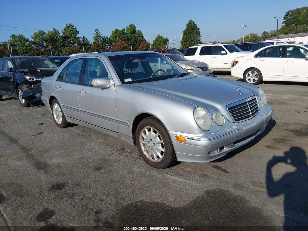 WDBJF65J5YA992051 2000 MERCEDES-BENZ E 320 photo no. 1