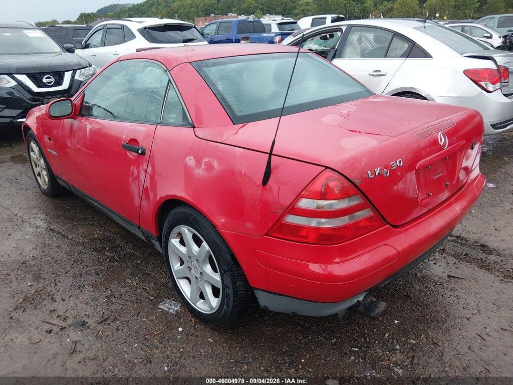 WDBKK47F1YE163008 2000 MERCEDES-BENZ SLK photo no. 3