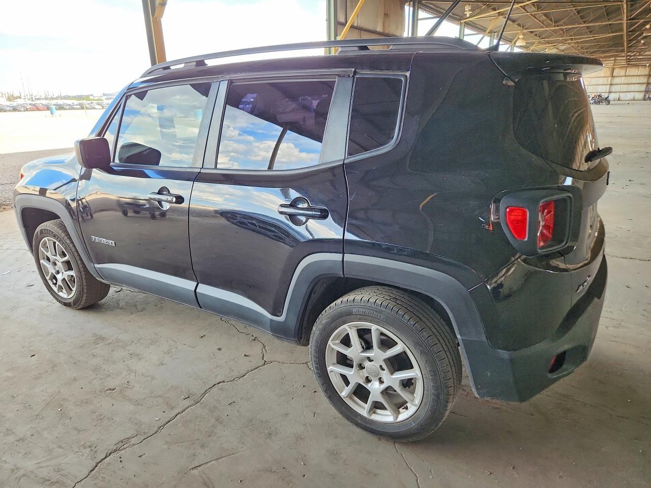 2020 JEEP RENEGADE SPORT — Фото 2 из 12