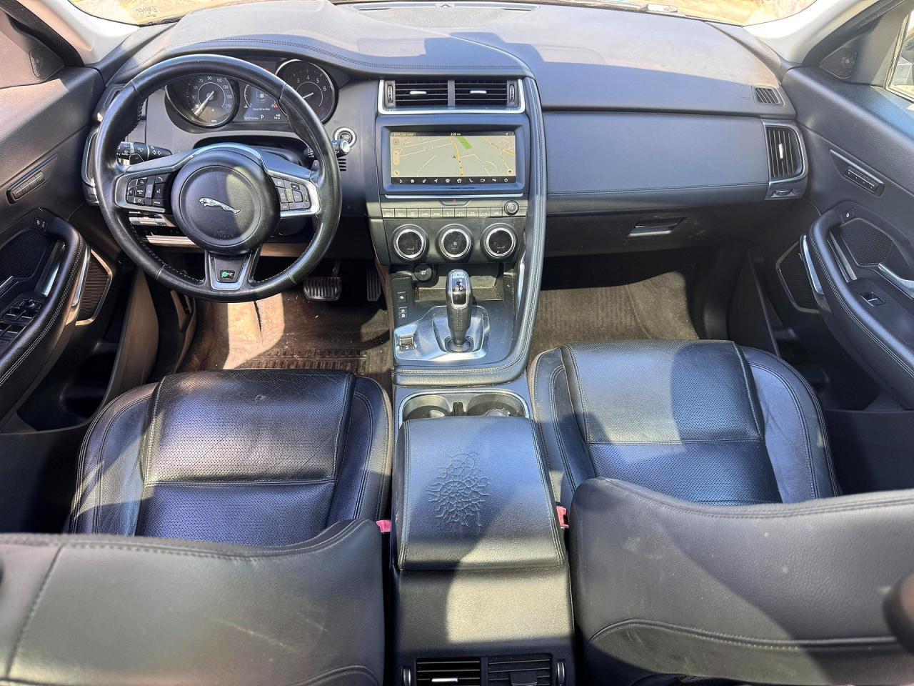 2019 JAGUAR E-PACE S — Фото 9 из 10