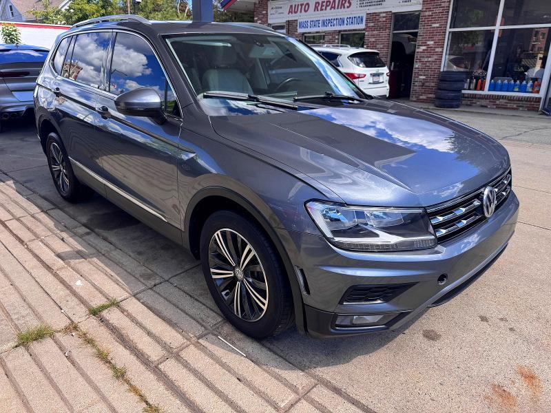 2018 VOLKSWAGEN TIGUAN 3VV3B7AX6JM085115