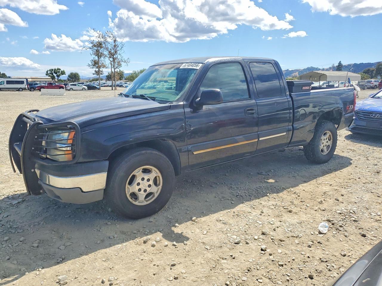 2003 CHEVROLET SILVERADO 2GCEK19T031148774