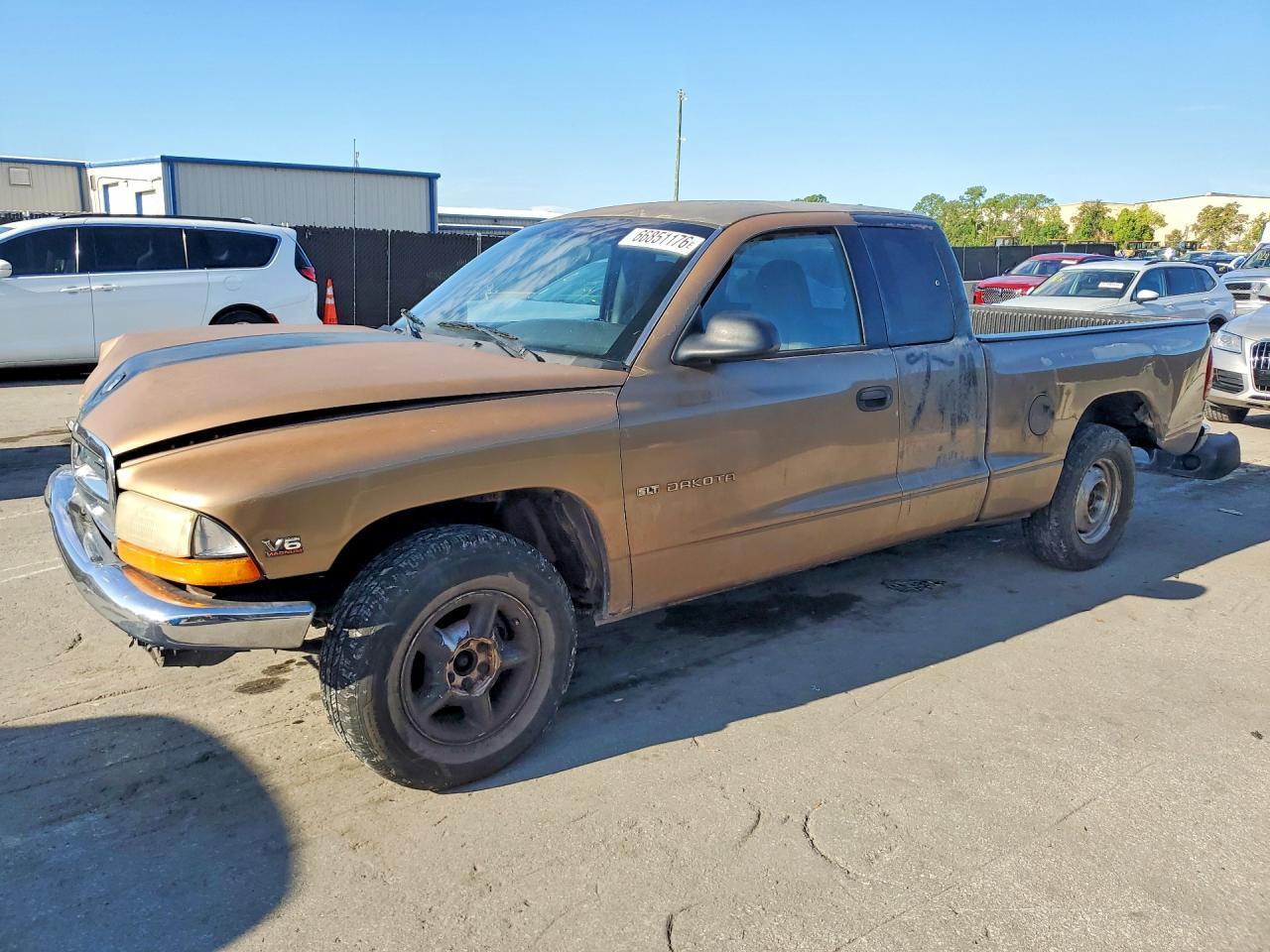 2000 DODGE DAKOTA 1B7GL22X5YS674706