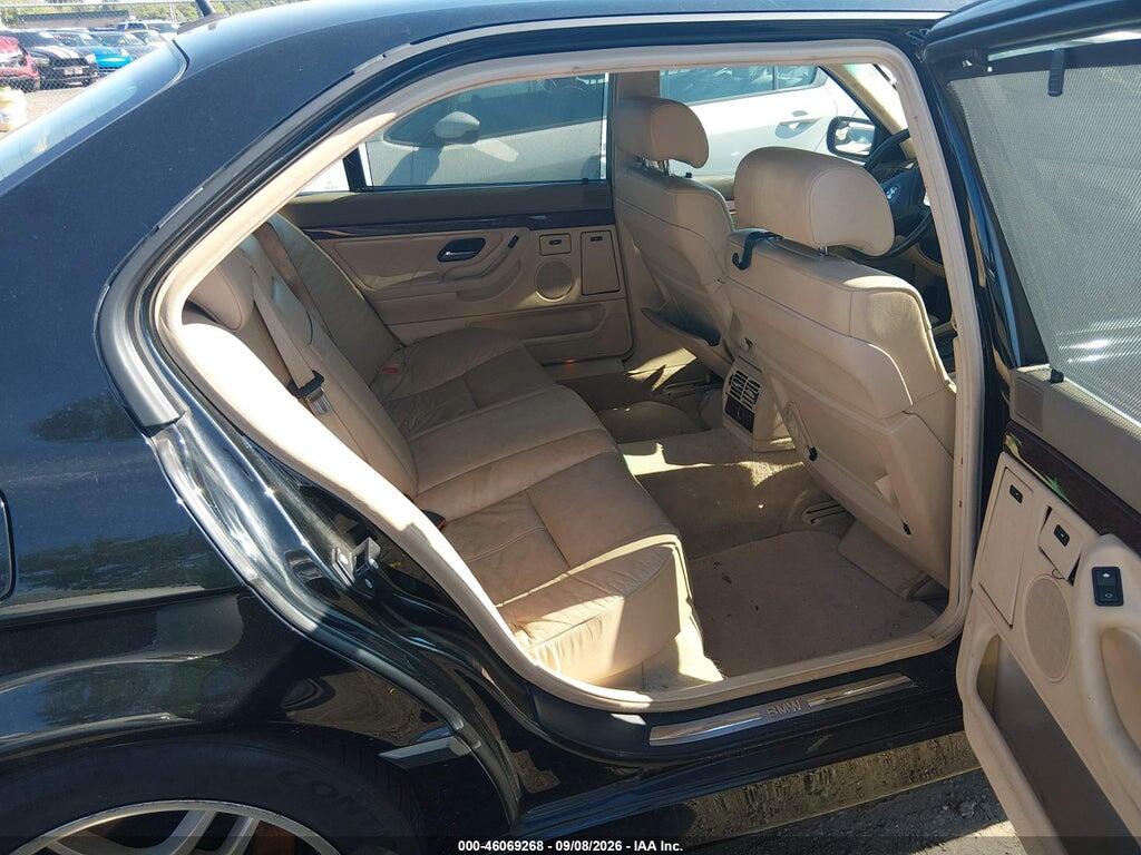 WBAGH83461DP21841 2001 BMW 740IL photo no. 8