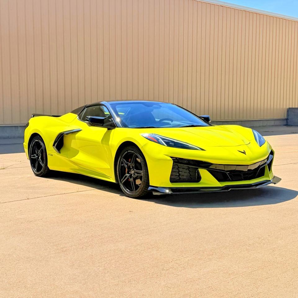 2024 CHEVROLET CORVETTE 1G1YA3D44R5102702