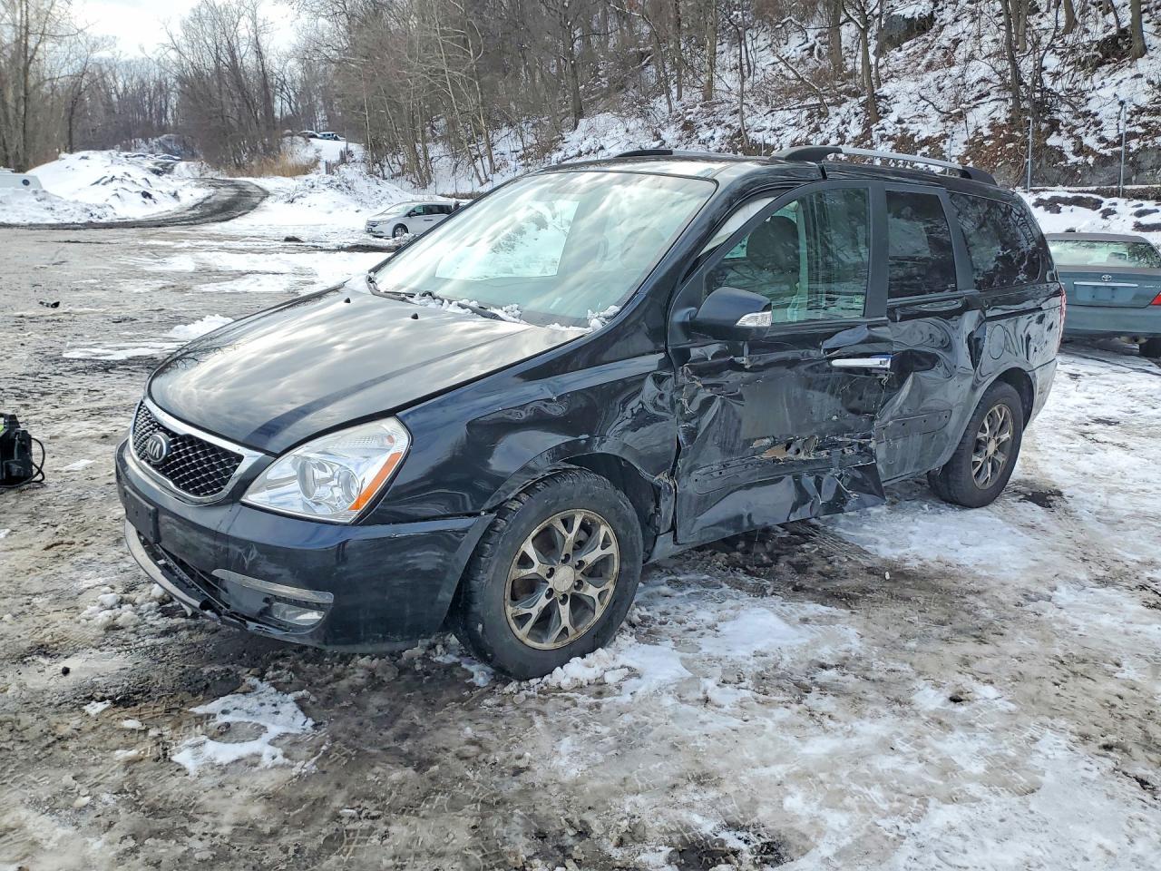 2014 KIA SEDONA KNDMH4C72E6535684