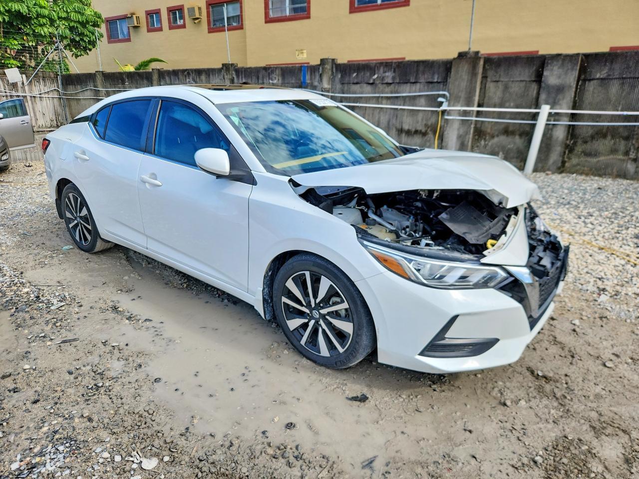 2021 NISSAN SENTRA SV — Фото 4 из 12
