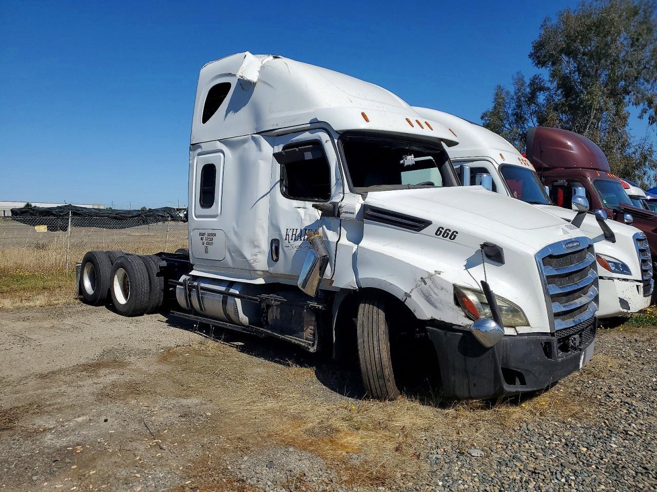 2021 FREIGHTLINER CASCADIA 126 3AKJHHDR3MSMA9319