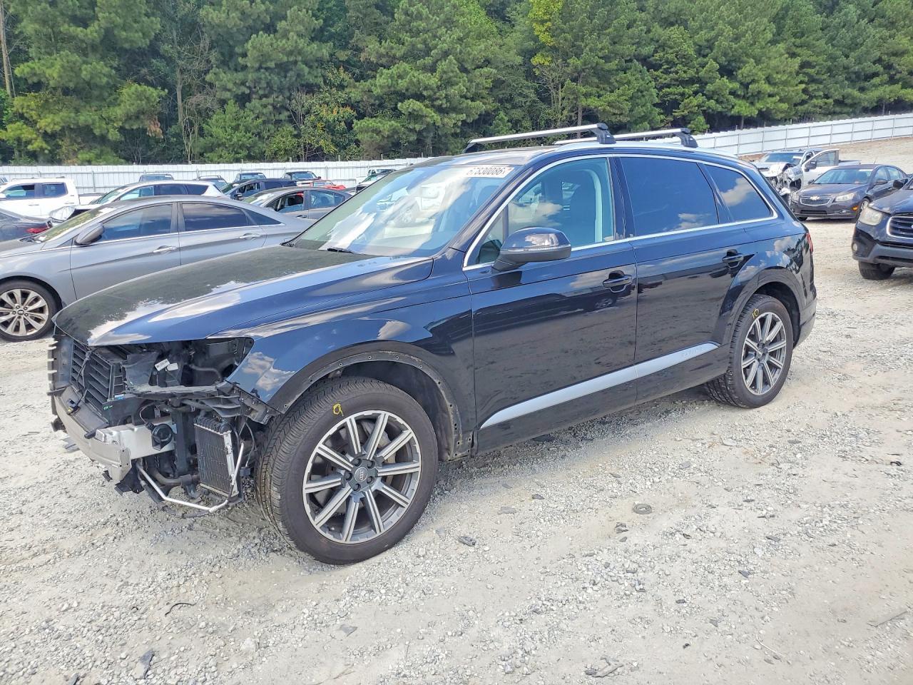 2017 AUDI Q7 WA1LAAF78HD011590