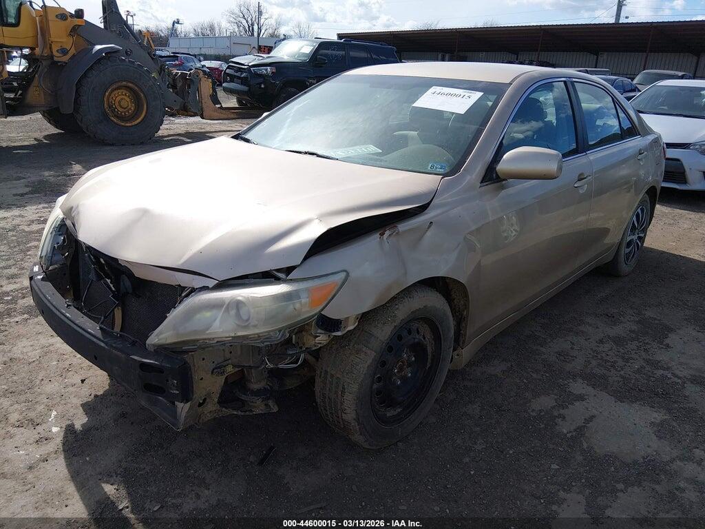 4T1BF3EKXBU189122 2011 TOYOTA CAMRY photo no. 2