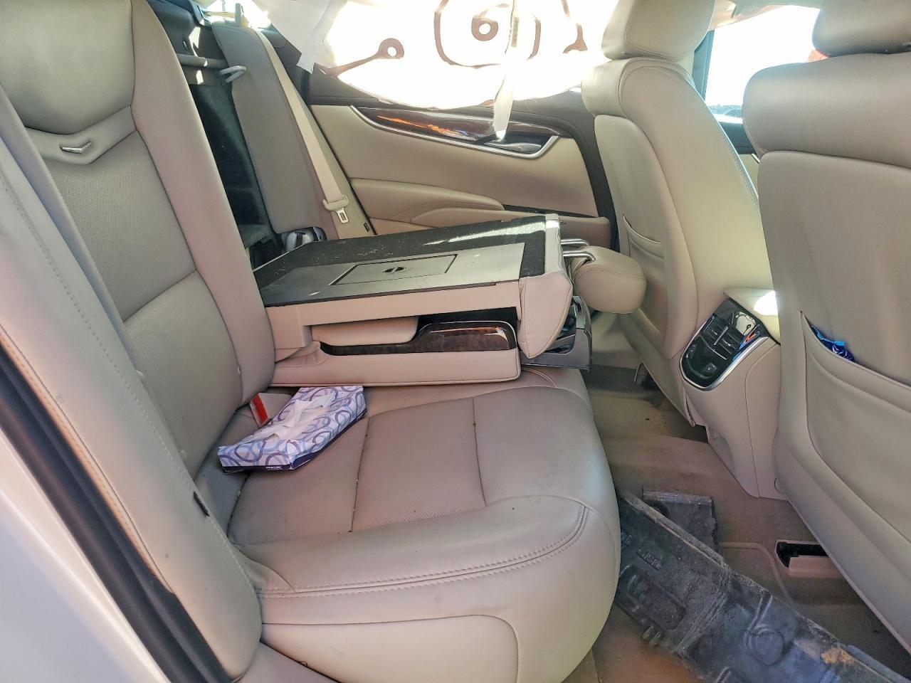 2015 CADILLAC XTS LUXURY COLLECTION — Фото 10 из 12