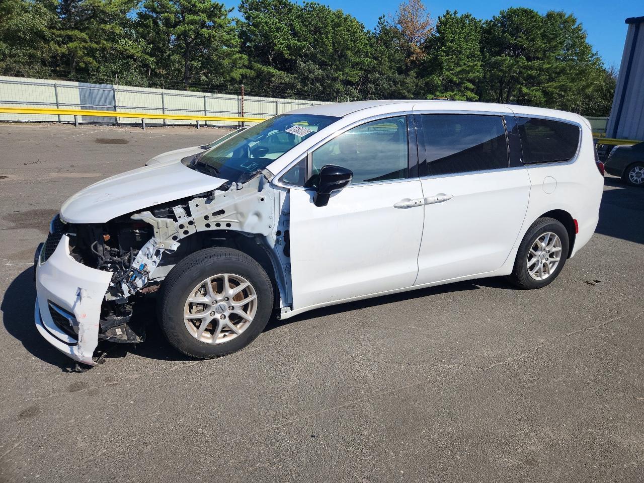 2024 CHRYSLER PACIFICA 2C4RC1BG1RR109780