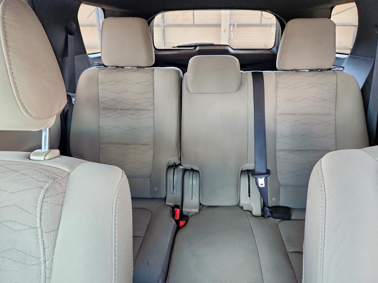 1FM5K7B89DGB52864 2013 FORD EXPLORER photo no. 10