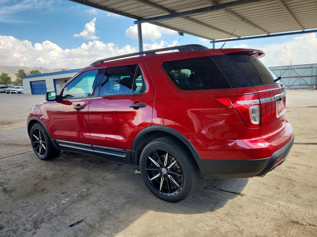 1FM5K7B89DGB52864 2013 FORD EXPLORER photo no. 2