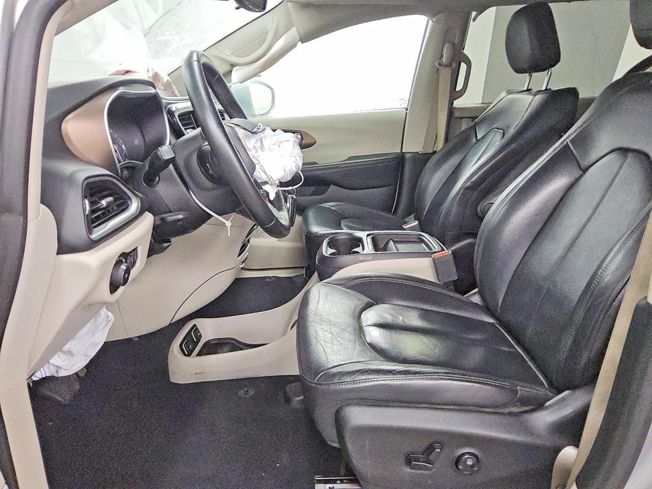 2C4RC1BG0HR747436 2017 CHRYSLER PACIFICA photo no. 7