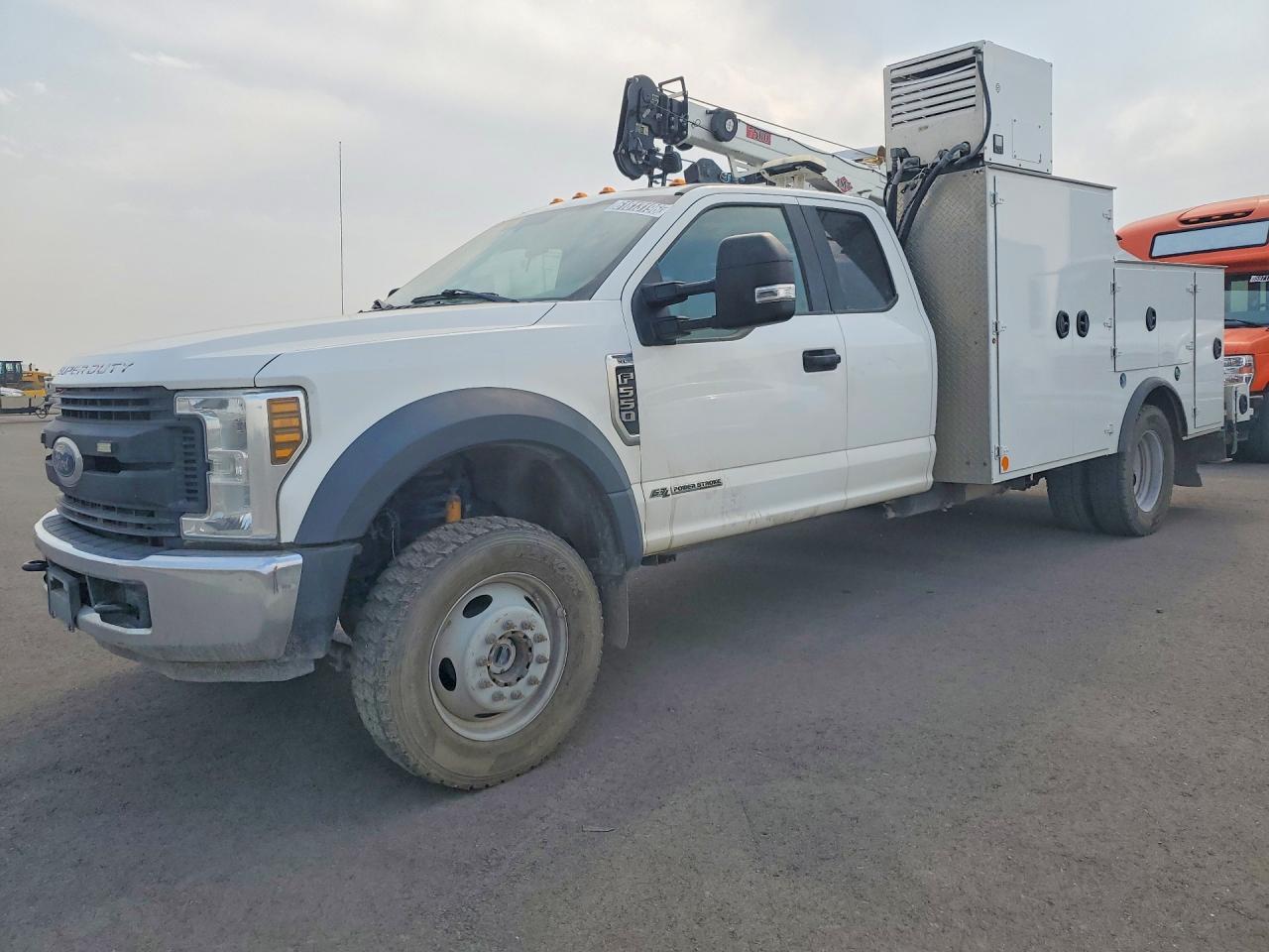 2019 FORD F550 1FD0X5HT8KEE25863