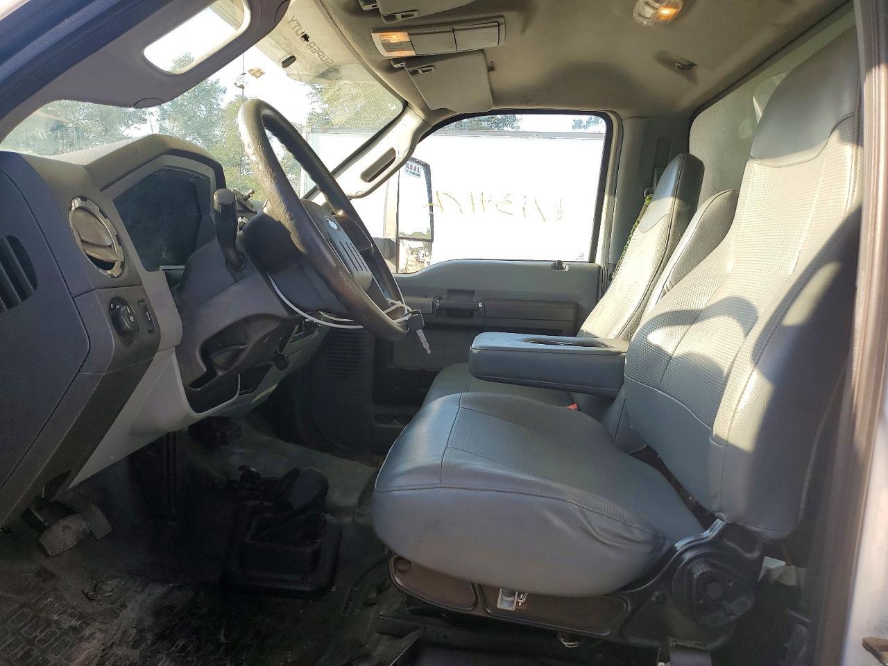 2019 FORD F650 SUPER DUTY BOX TRUCK — Фото 7 из 12