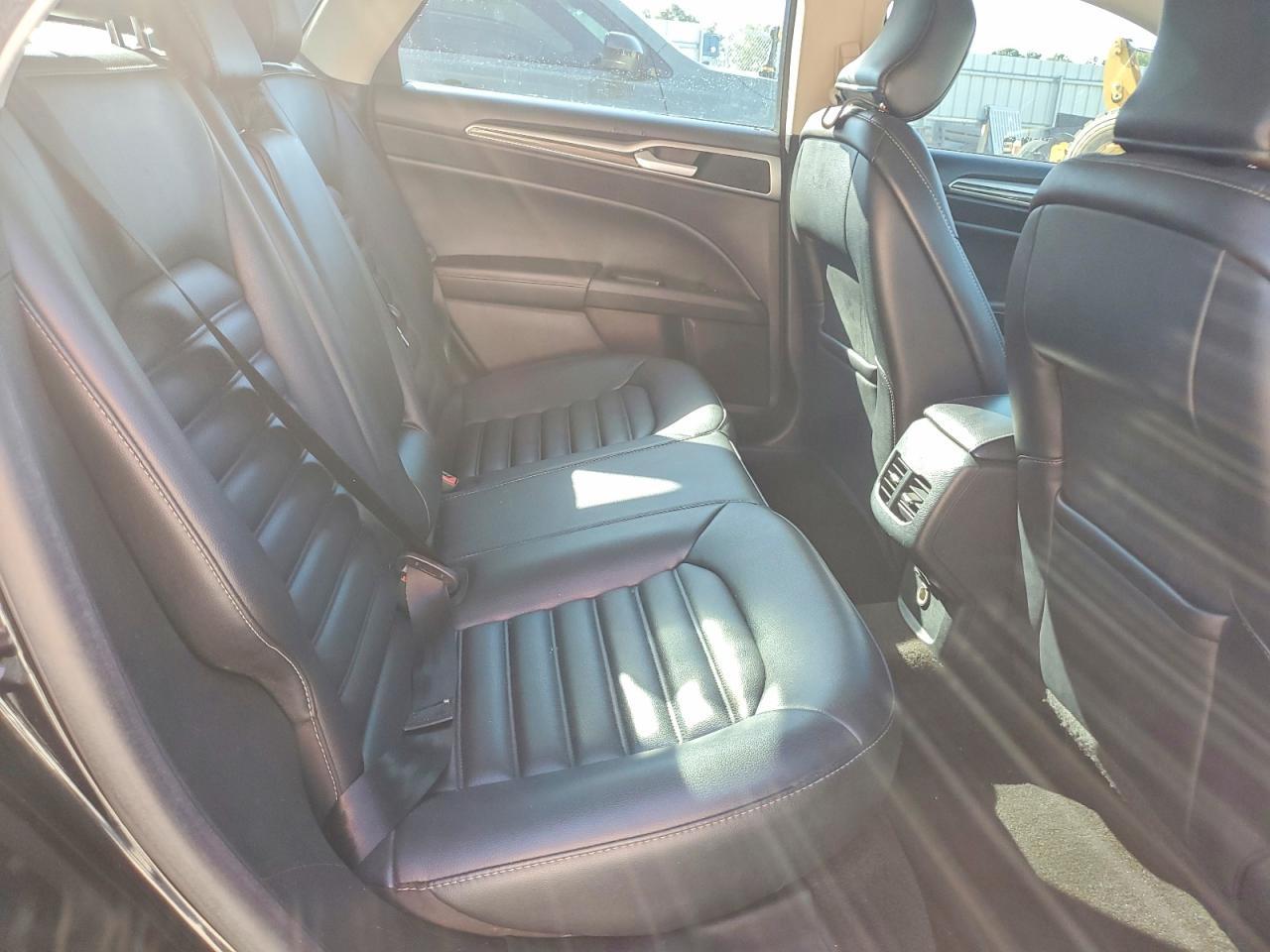 2019 FORD FUSION SEL — Фото 10 из 12