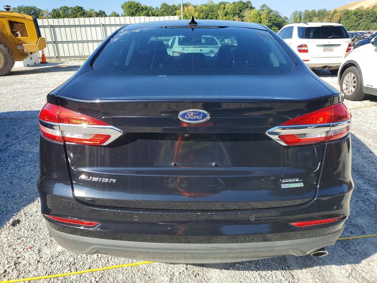 2019 FORD FUSION SEL — Фото 6 из 12