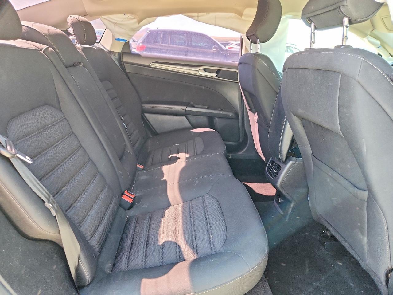 2019 FORD FUSION SE — Фото 10 из 12