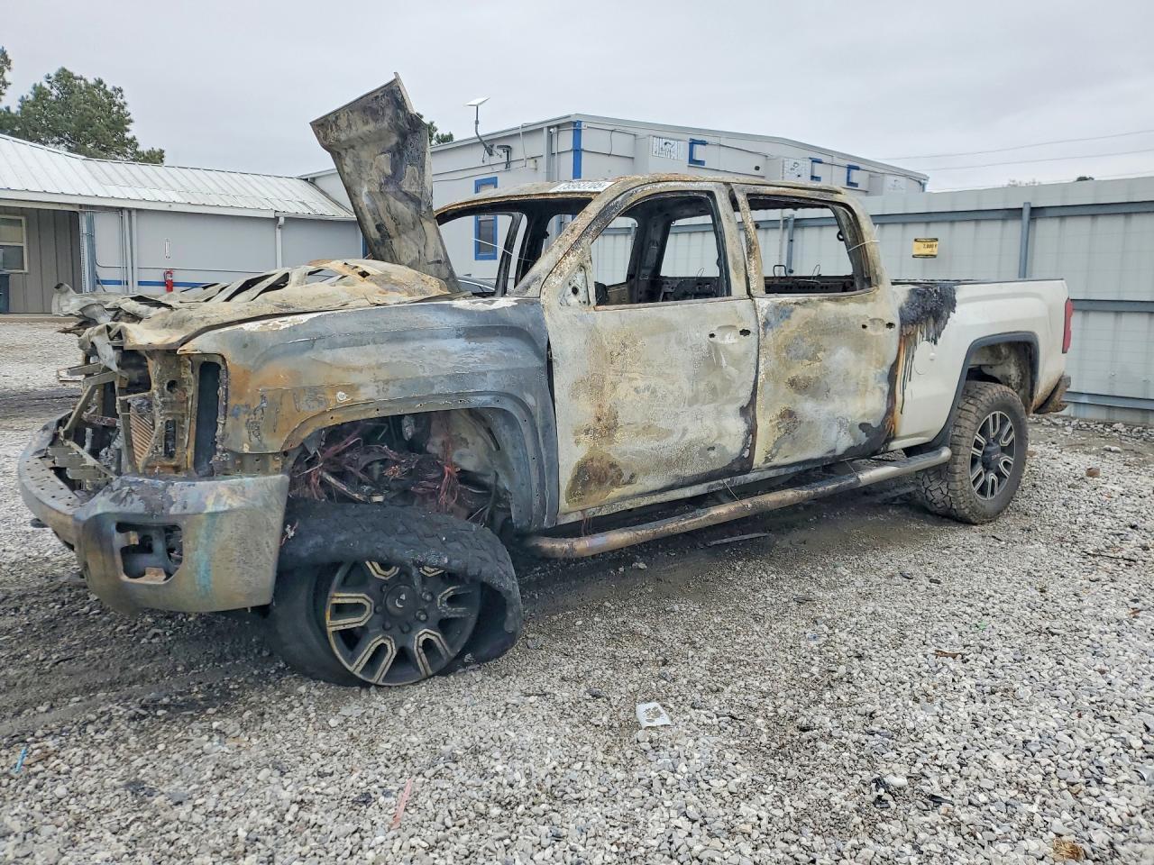 2018 GMC SIERRA 1GT12REY1JF233949