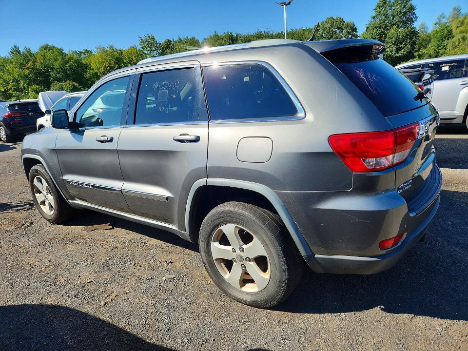 2012 JEEP GRAND CHEROKEE LAREDO — Фото 2 из 13