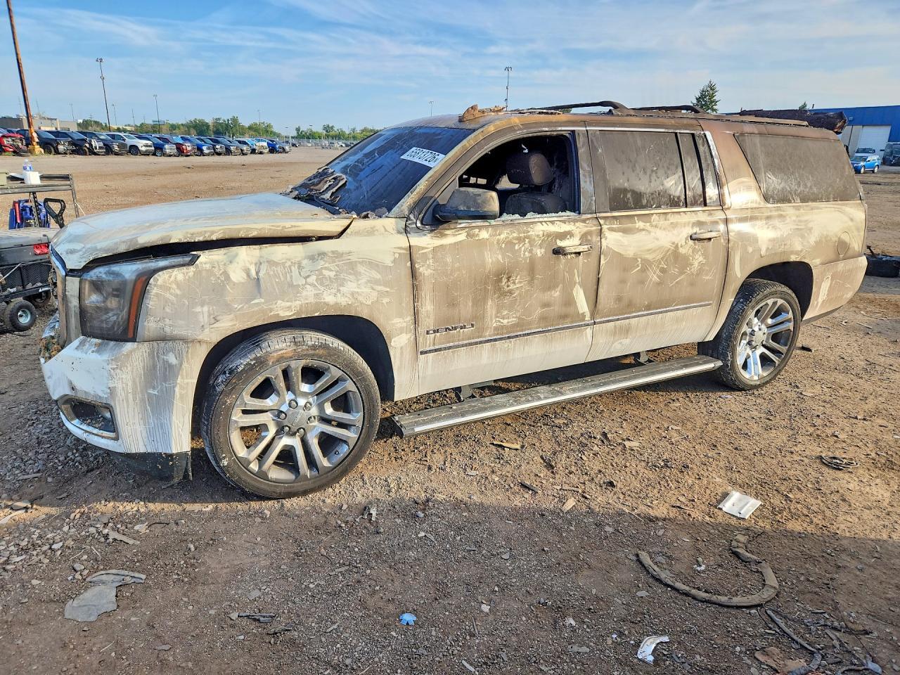 2019 GMC YUKON XL 1GKS2HKJXKR337902