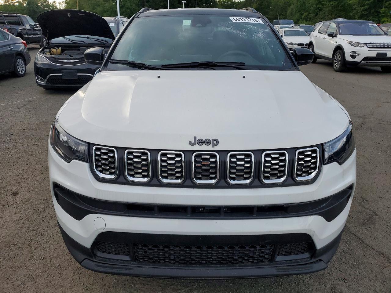 2025 JEEP COMPASS TRAILHAWK — Фото 5 из 13