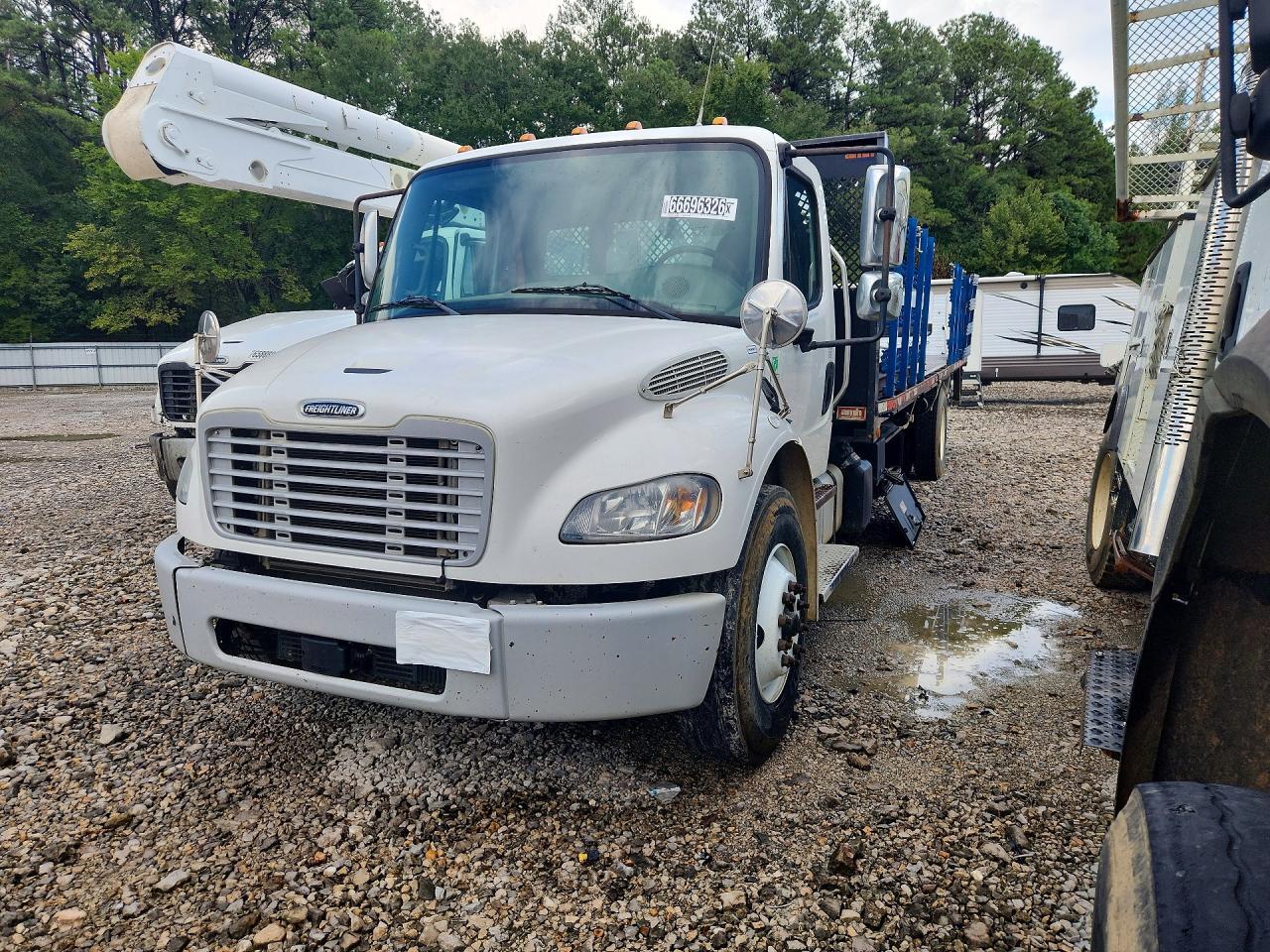 2017 FREIGHTLINER M2 1FVACXDT9HHJF1568