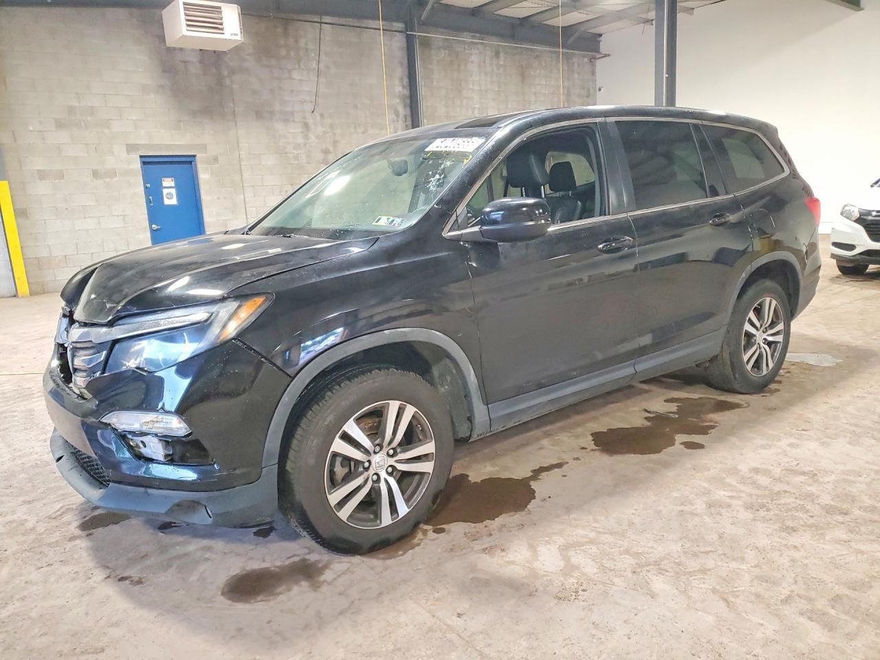 2018 HONDA PILOT 5FNYF6H52JB015056