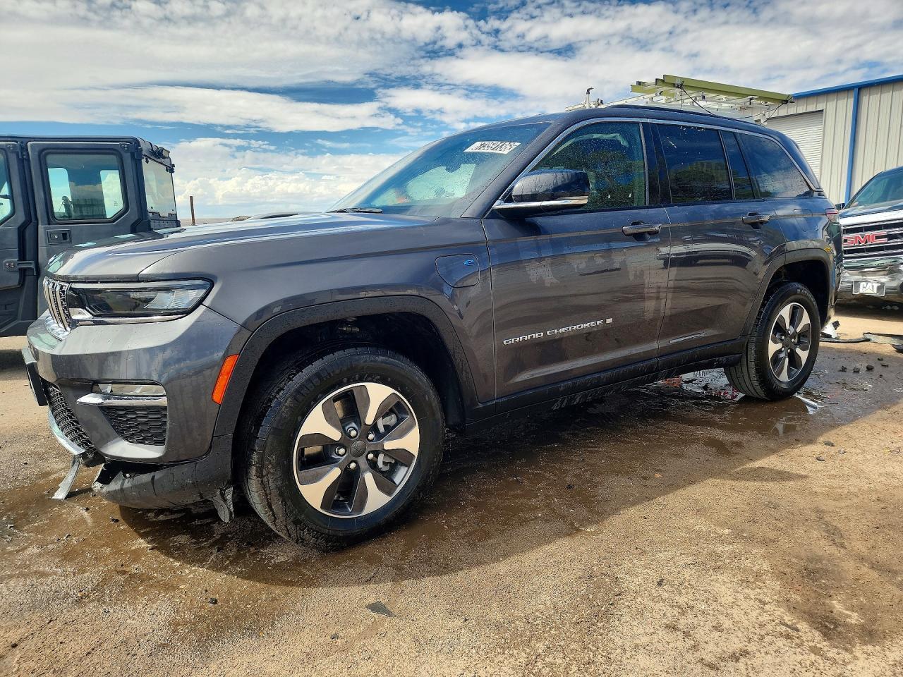 2024 JEEP GRAND CHEROKEE 1C4RJYB69RC182331