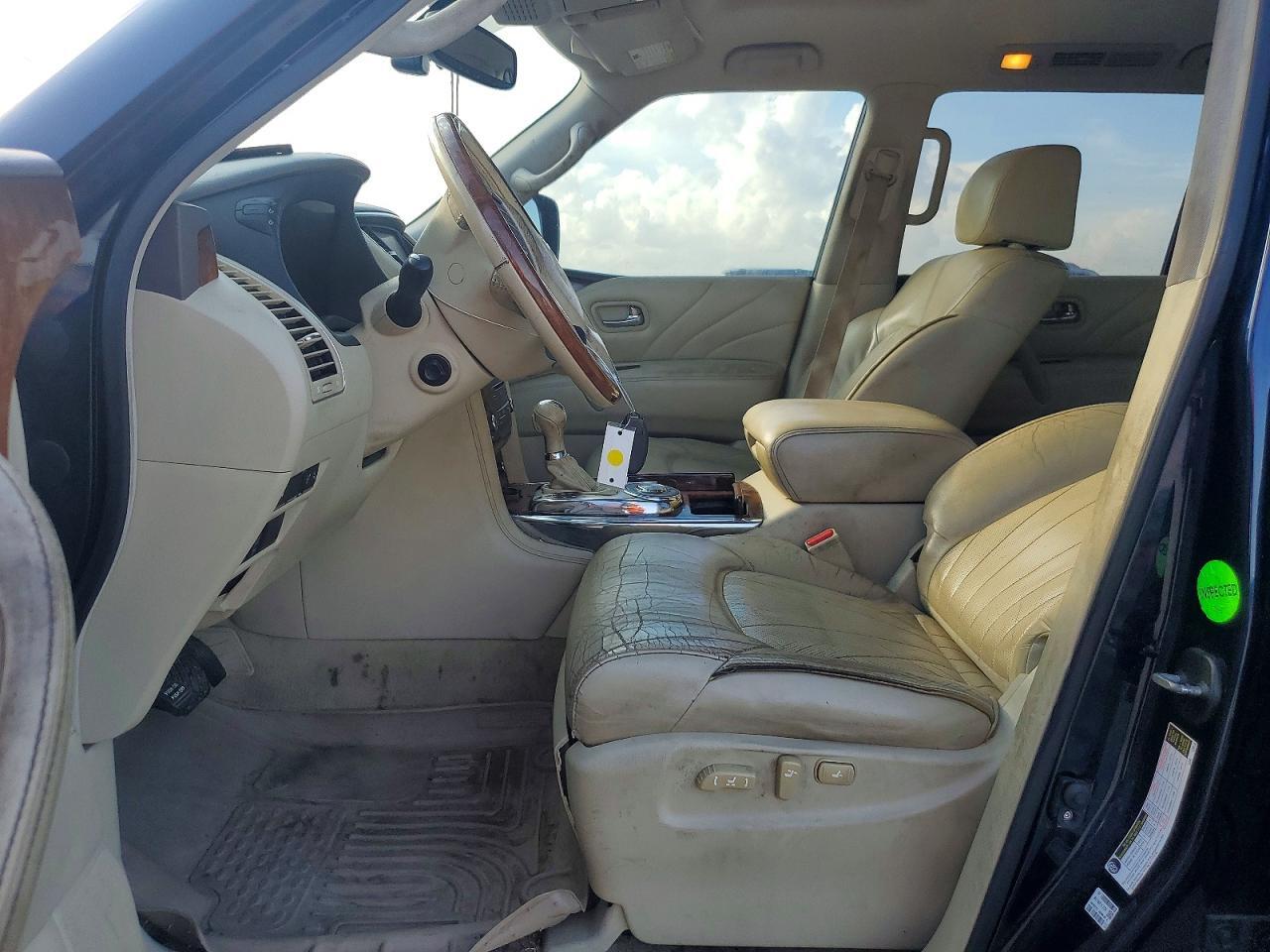 2015 INFINITI QX80 BASE — Фото 7 из 12