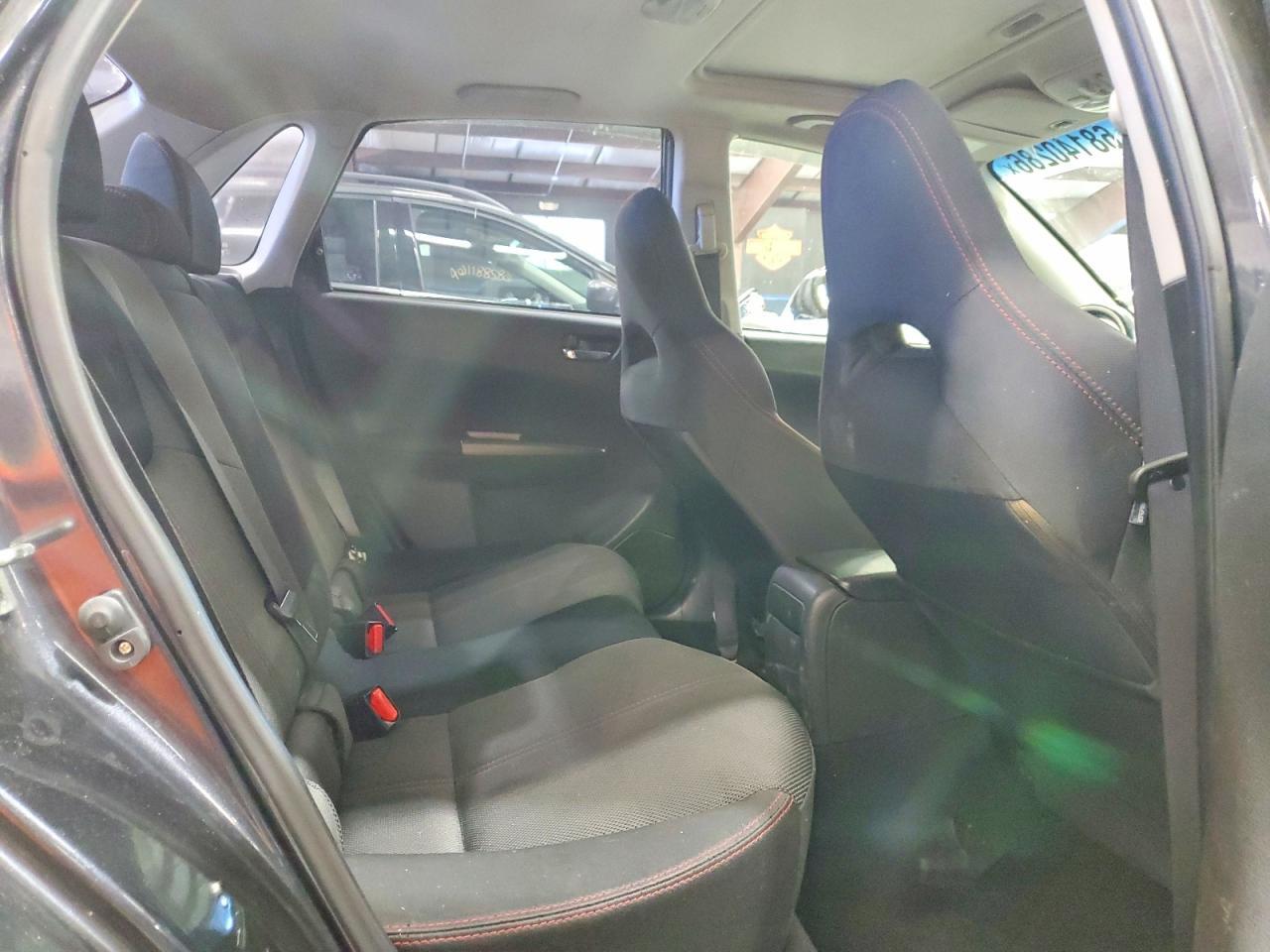 2012 SUBARU IMPREZA WRX — Фото 10 из 12