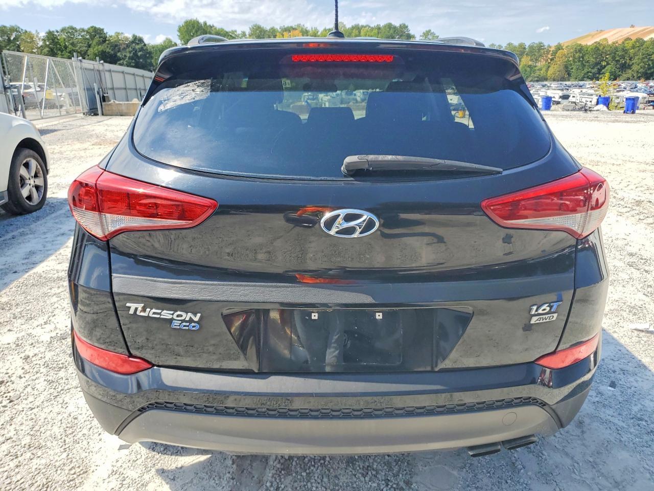 2016 HYUNDAI TUCSON ECO — Фото 6 из 13