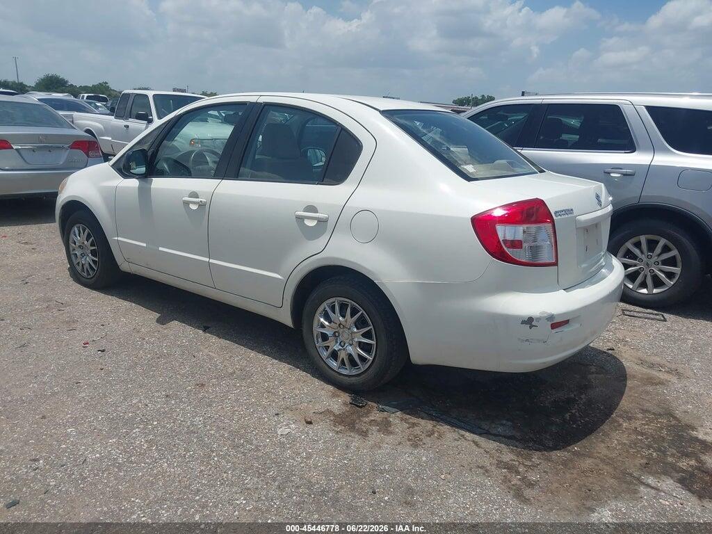 JS2YC5A2XB6302330 2011 SUZUKI SX4 photo no. 3