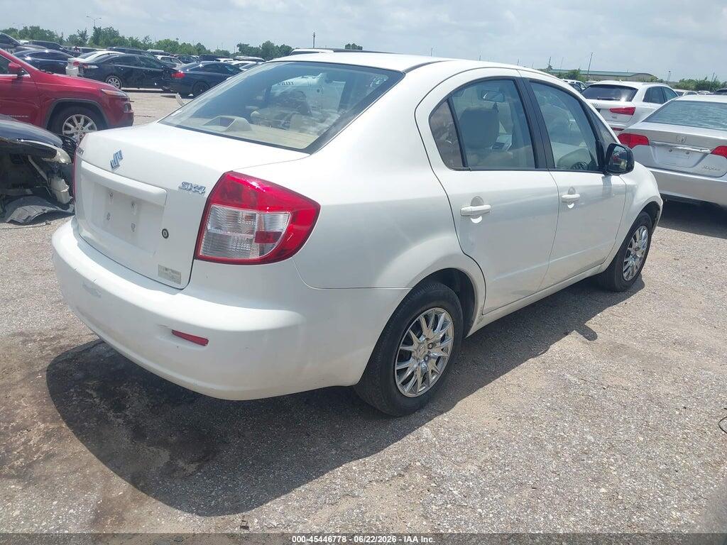 JS2YC5A2XB6302330 2011 SUZUKI SX4 photo no. 4