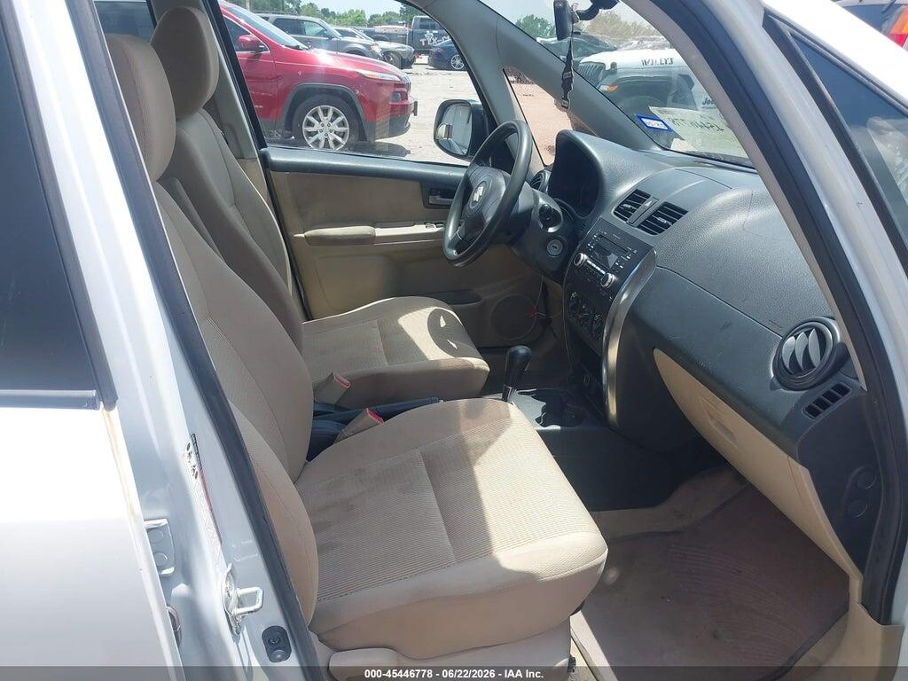 JS2YC5A2XB6302330 2011 SUZUKI SX4 photo no. 5