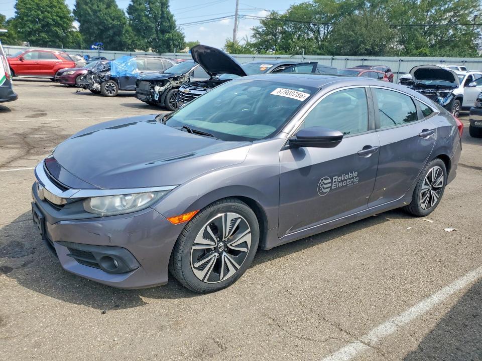 2017 HONDA CIVIC 19XFC1F37HE010021