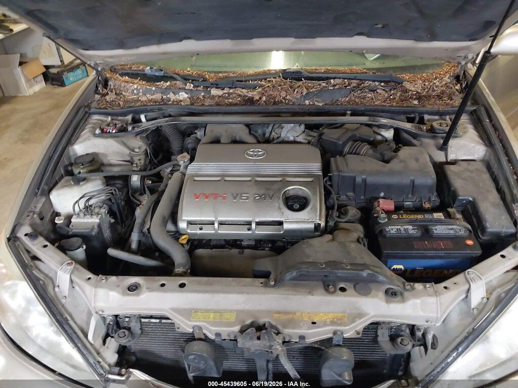 4T1BF30KX3U061701 2003 TOYOTA CAMRY photo no. 10