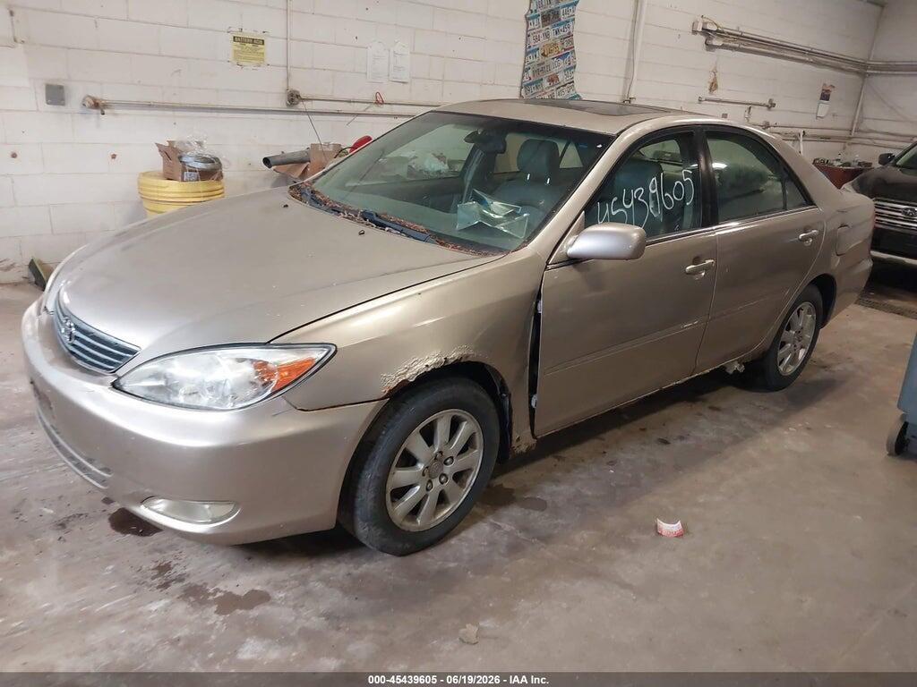 4T1BF30KX3U061701 2003 TOYOTA CAMRY photo no. 2