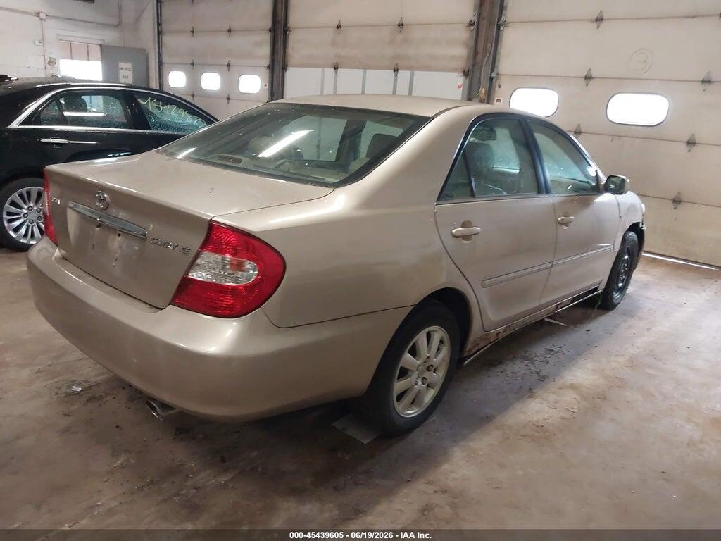4T1BF30KX3U061701 2003 TOYOTA CAMRY photo no. 4