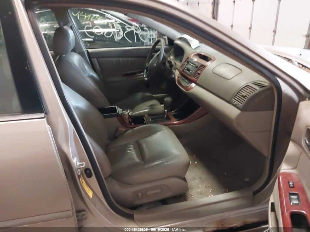 4T1BF30KX3U061701 2003 TOYOTA CAMRY photo no. 5